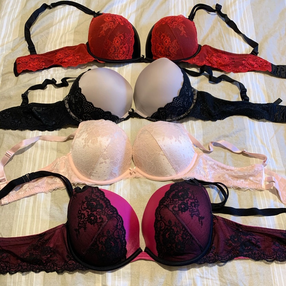 Torrid bra lot